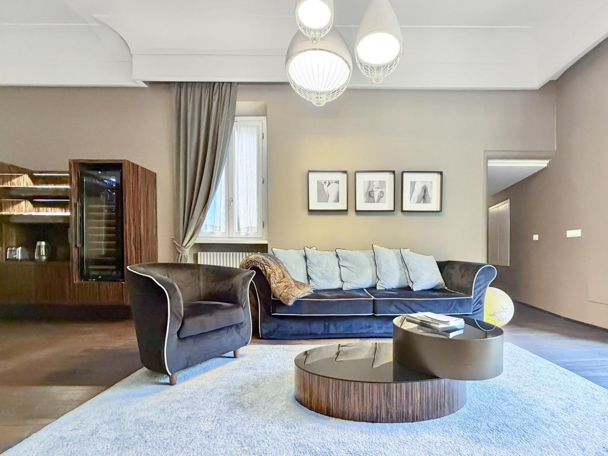 The Babuino - Luxury Serviced Apartment, Rome